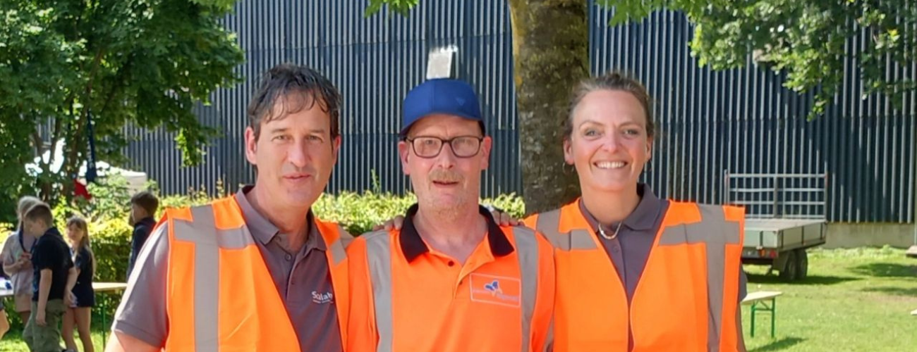 Bezoek aan Serviceteam Lingewaard met Wendela Verkaik: Hans Hovenkamp leidde ons langs de dijkroute. Samen zorgen voor schone buitenruimte met inwoners en Scalabor